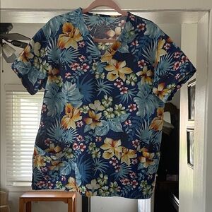 Floral Hawaiian Print Scrub Top